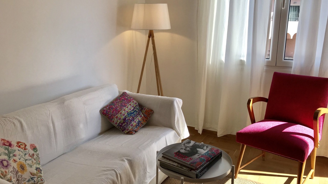 Photo of Livingroom in Ilisia