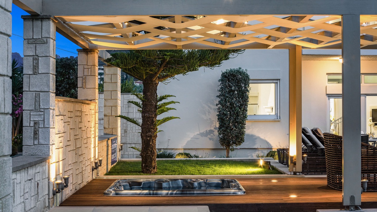 Photo of Outdoor in Nopigia