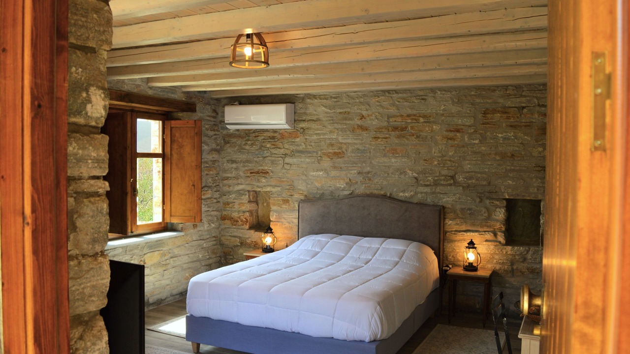 Photo of Bedroom in Stira