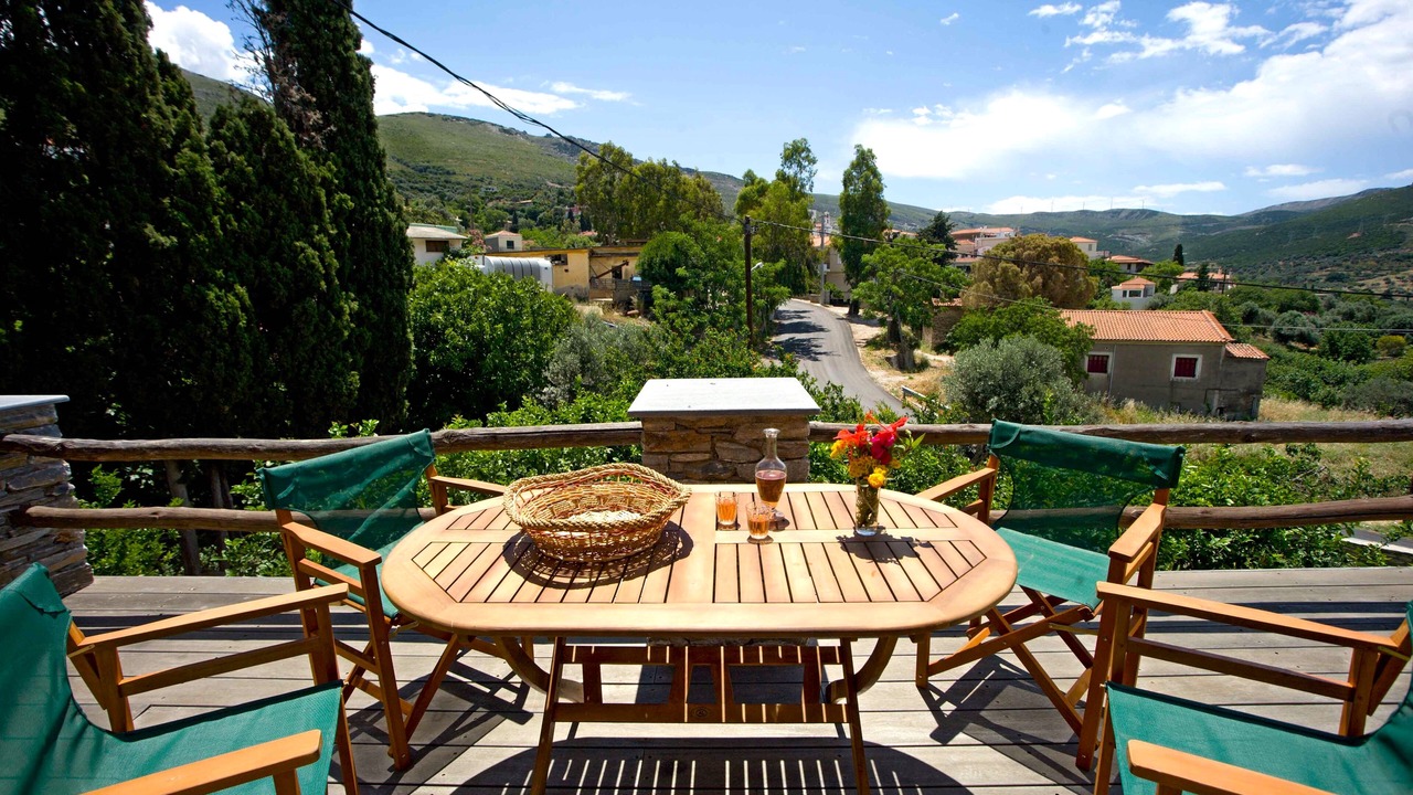 Photo of Outdoor in Stira