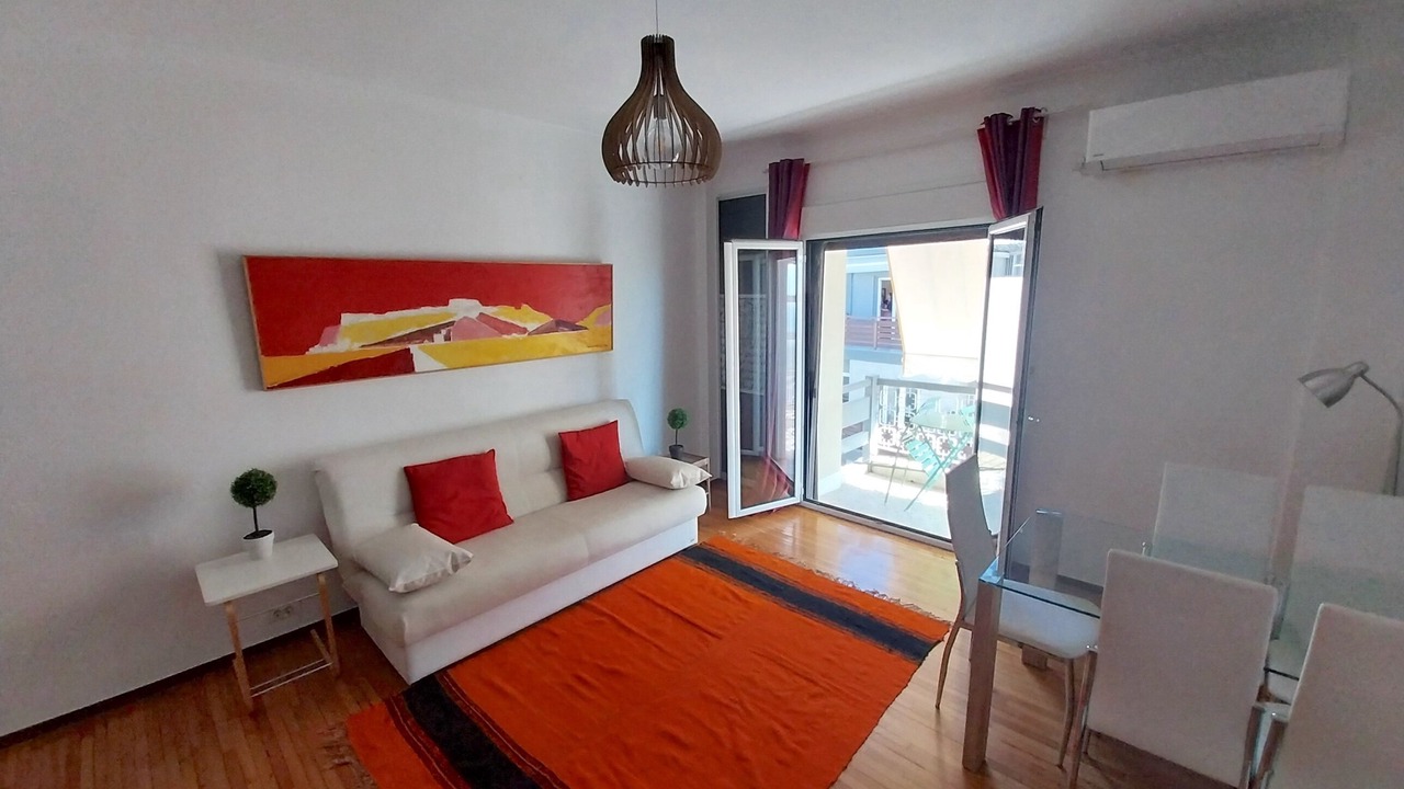 Photo of Livingroom in Psirri