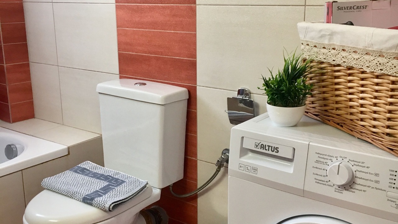 Photo of Bathroom in Nea Iraklitsa