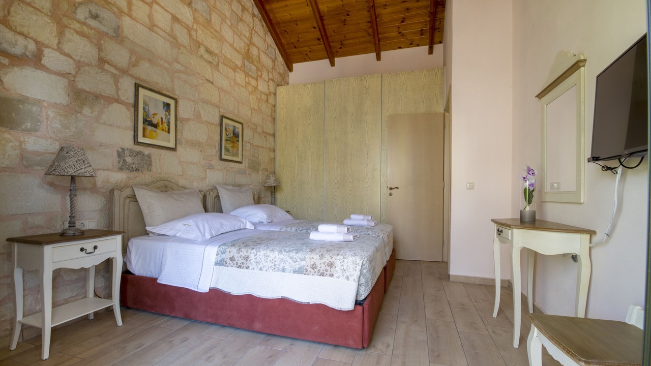 Photo of Bedroom in Kato Stalos