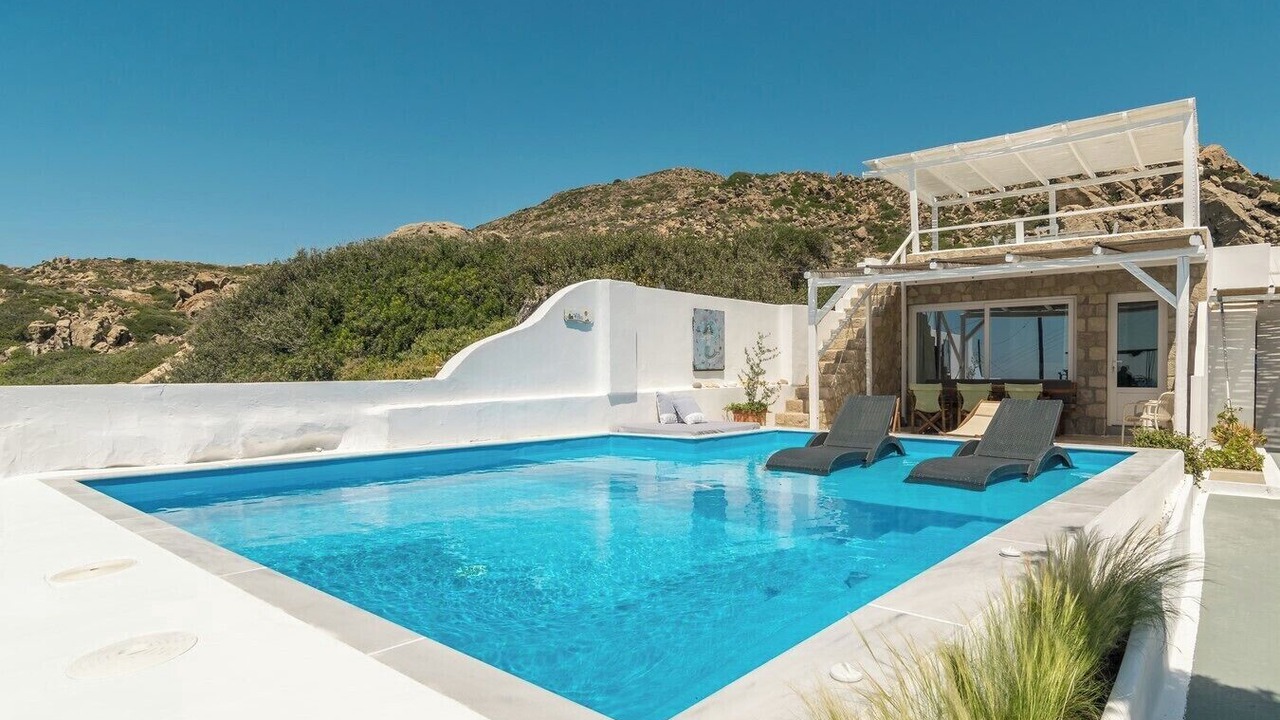 Photo of Others in Milos