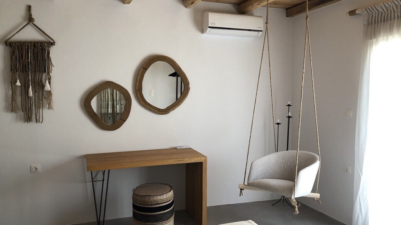 Photo of Bedroom in Milos