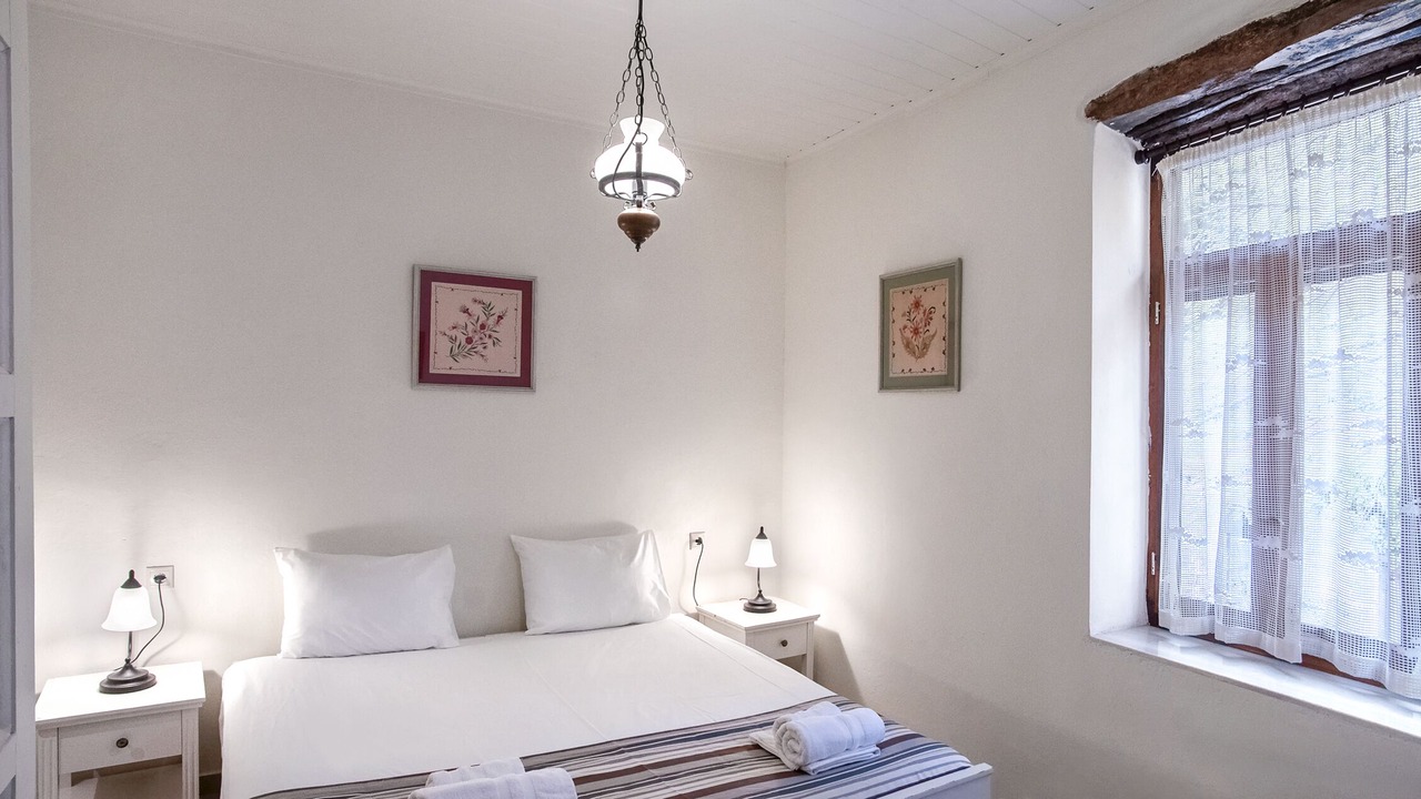 Photo of Bedroom in Perivolia