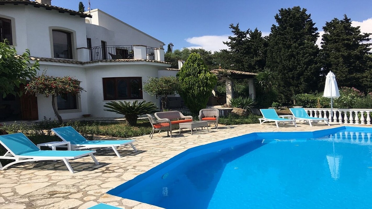 Photo of Outdoor in Perama