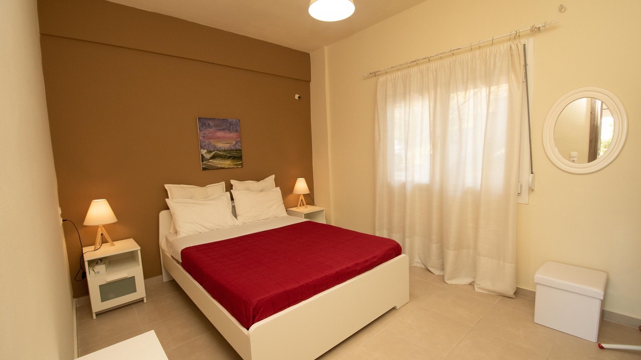 Photo of Bedroom in Kaloi Limenes