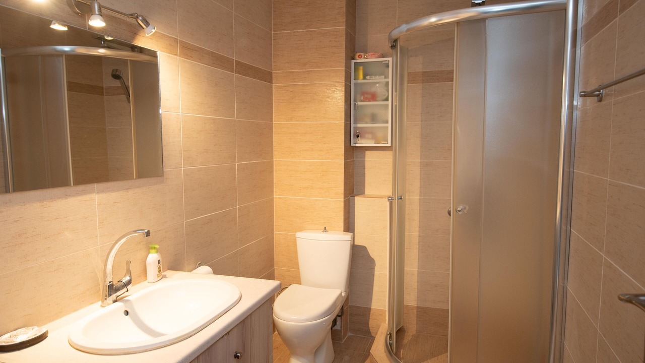 Photo of Bathroom in Kaloi Limenes