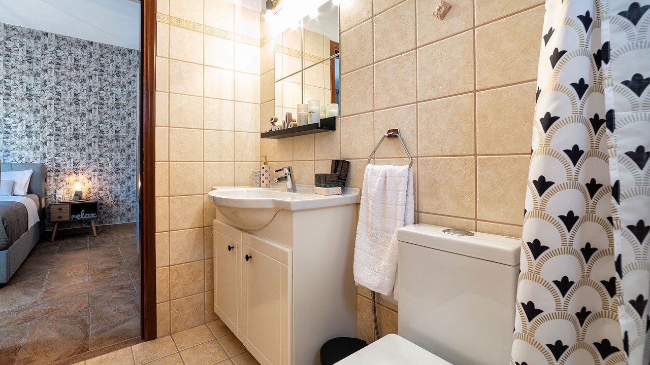 Photo of Bathroom in Naousa