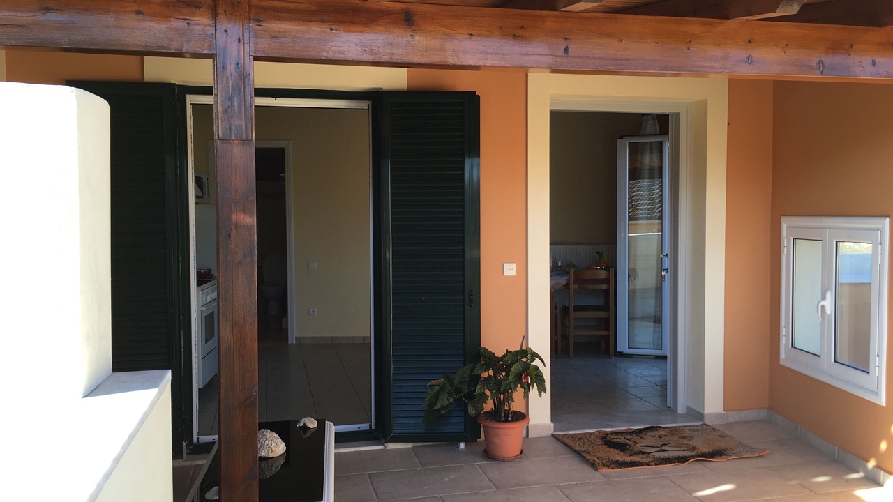 Photo of Patio Balcony in Alepou