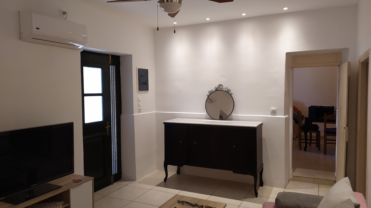Photo of Livingroom in Korithi