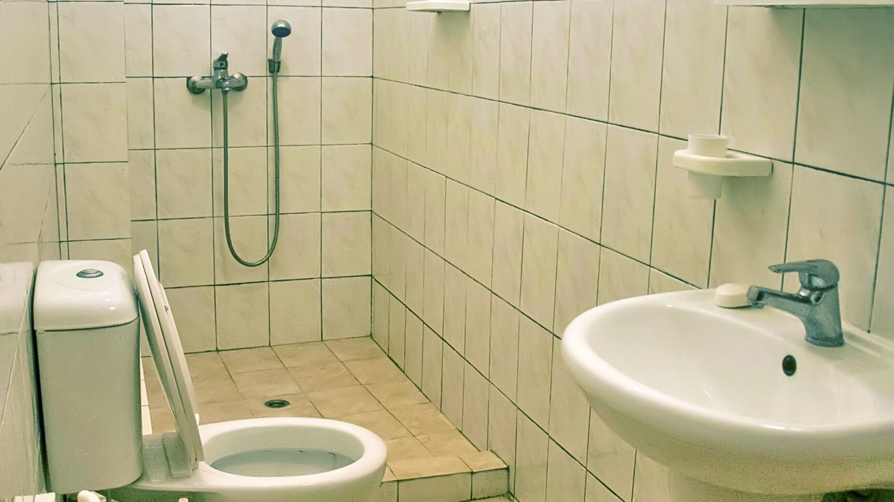 Photo of Bathroom in Parelia