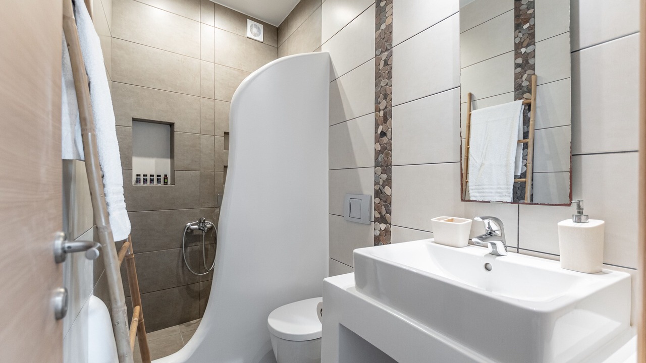 Photo of Bathroom in Naxos