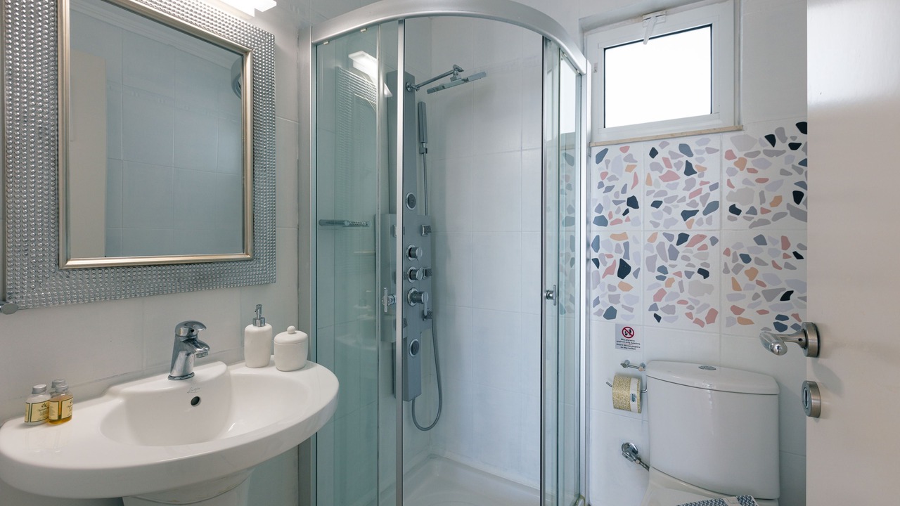 Photo of Bathroom in Sternes