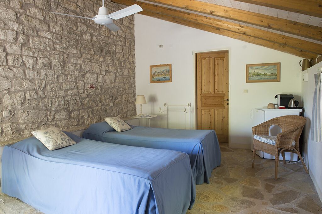 Photo of Bedroom in Mpogdanatika