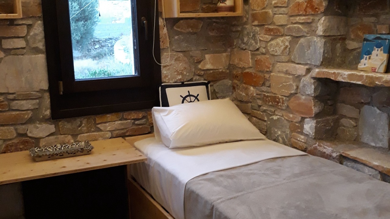 Photo of Bedroom in Megas Gialos