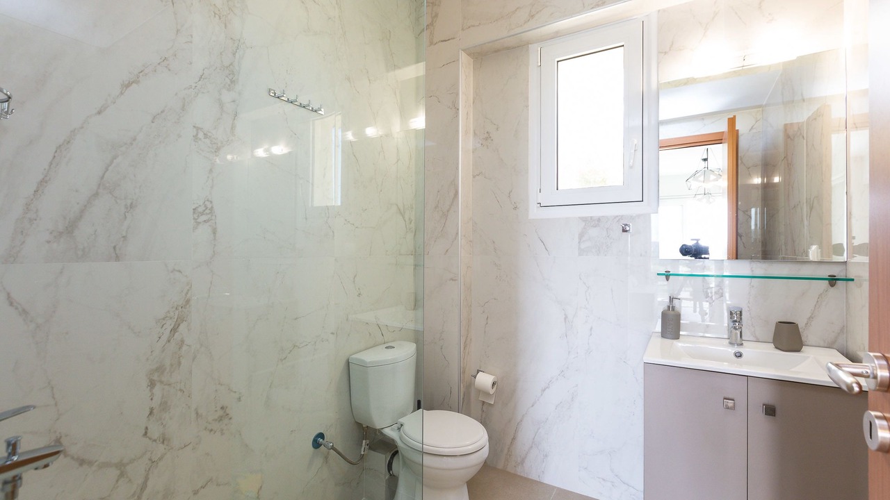 Photo of Bathroom in Atsipópoulon