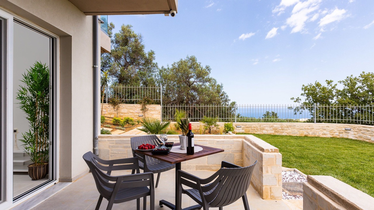 Photo of Patio Balcony in Atsipópoulon