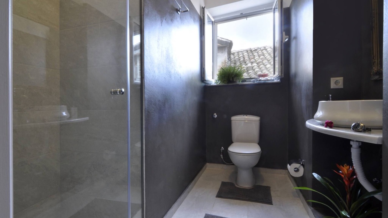 Photo of Bathroom in Old Town