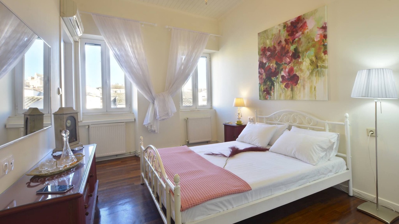 Photo of Bedroom in Old Town