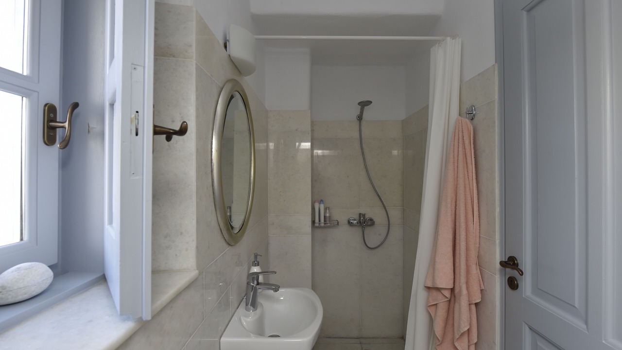 Photo of Bathroom in Paros