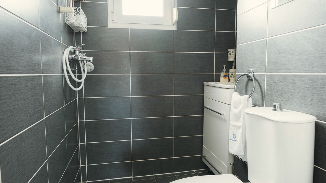 Photo of Bathroom in Gennadi