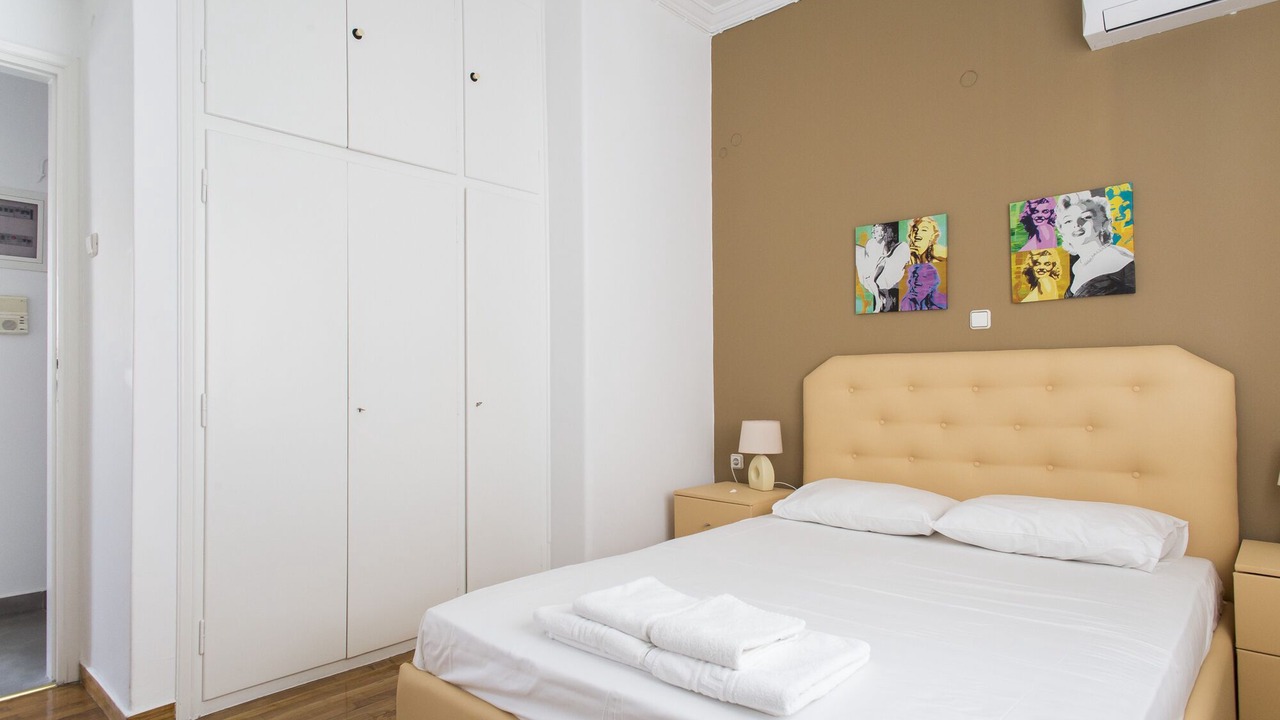 Photo of Bedroom in Attiki