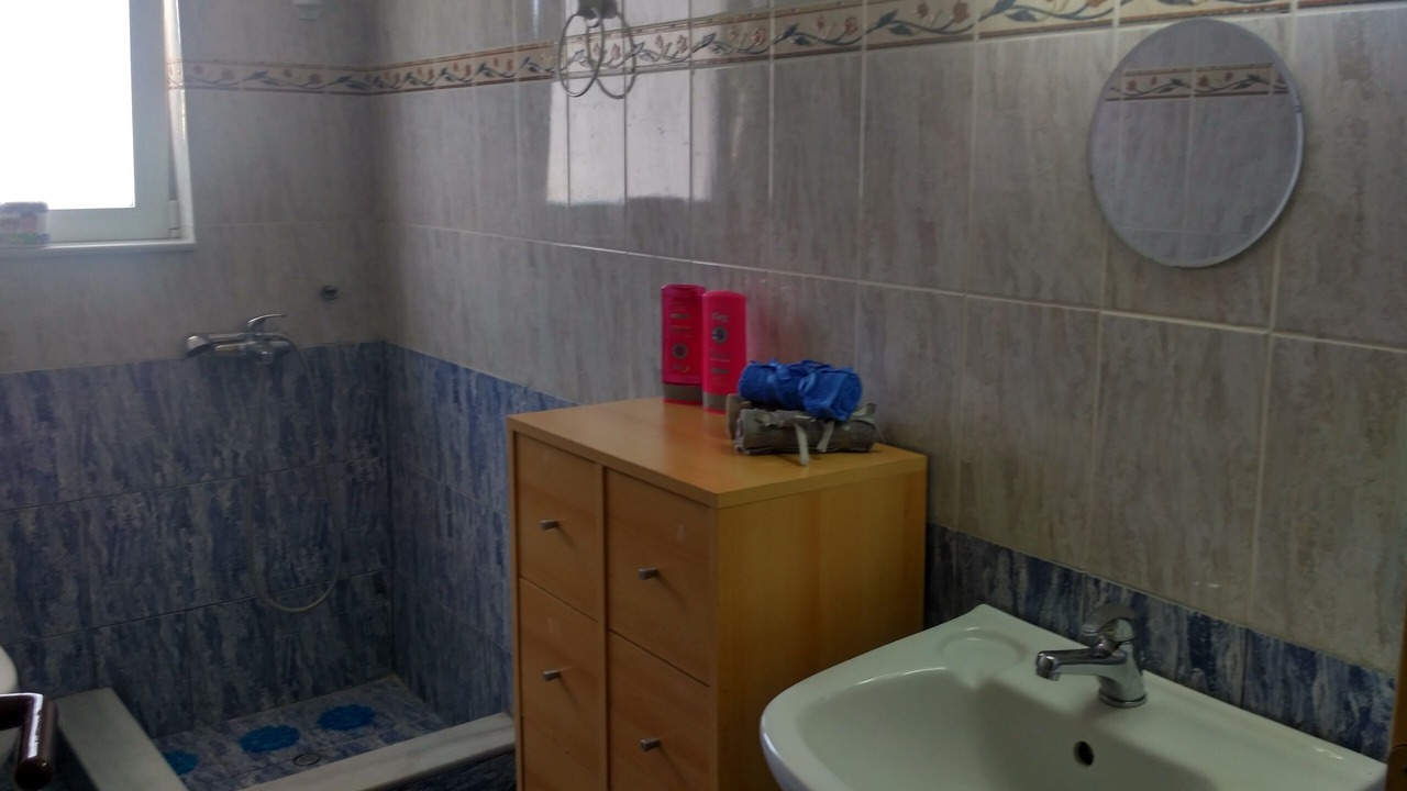 Photo of Bathroom in Ialyssos