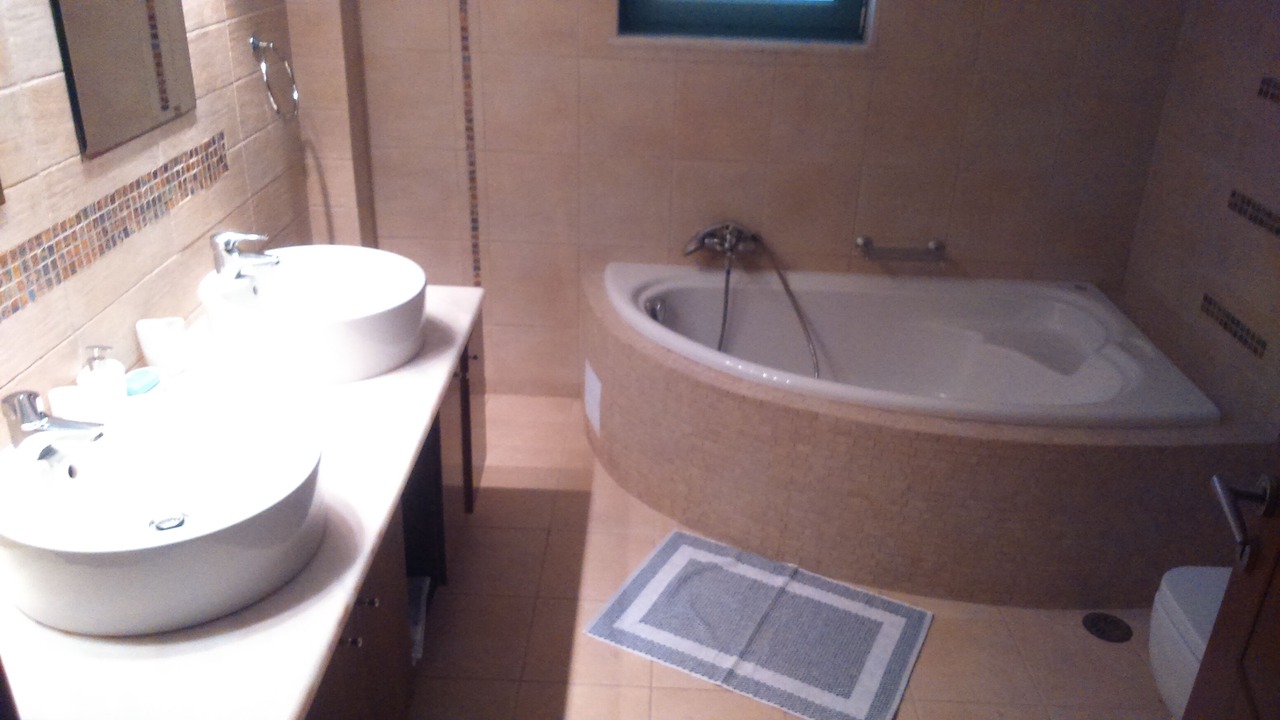 Photo of Bathroom in Chorafakia