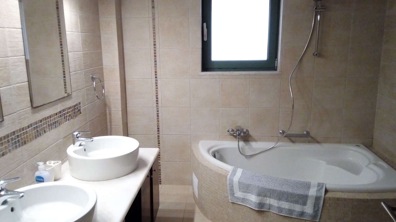 Photo of Bathroom in Chorafakia