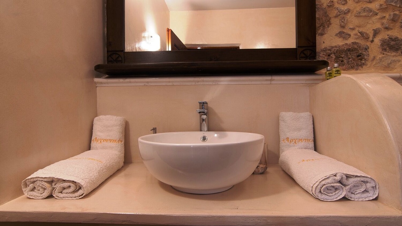 Photo of Bathroom in Impros