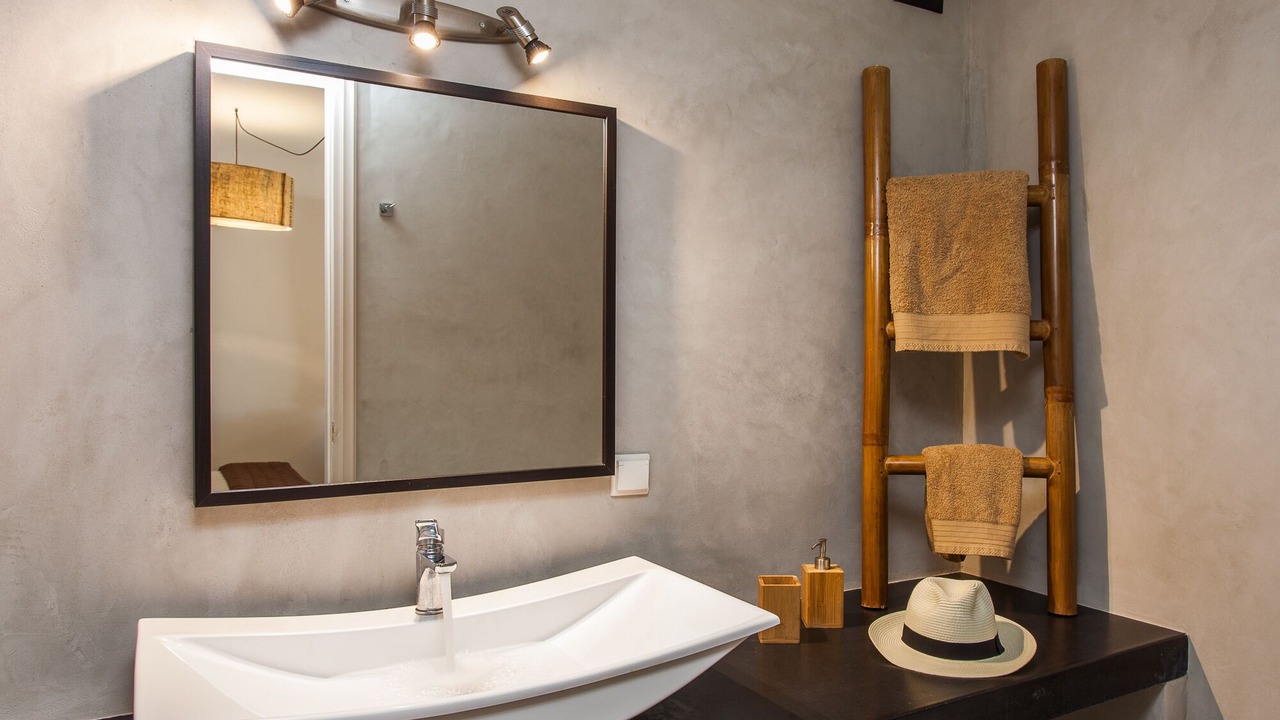 Photo of Bathroom in Ano Mera