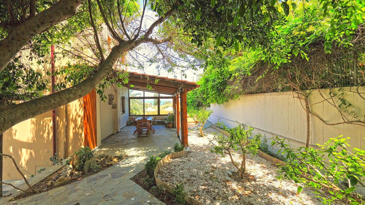 Photo of Patio Balcony in Karteros
