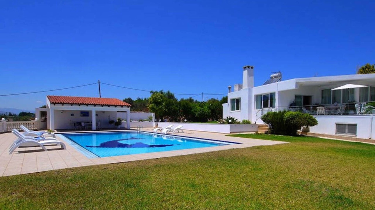 Photo of Outdoor in Pitharion
