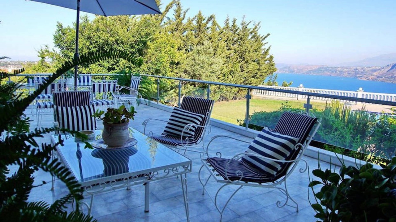 Photo of Patio Balcony in Pitharion