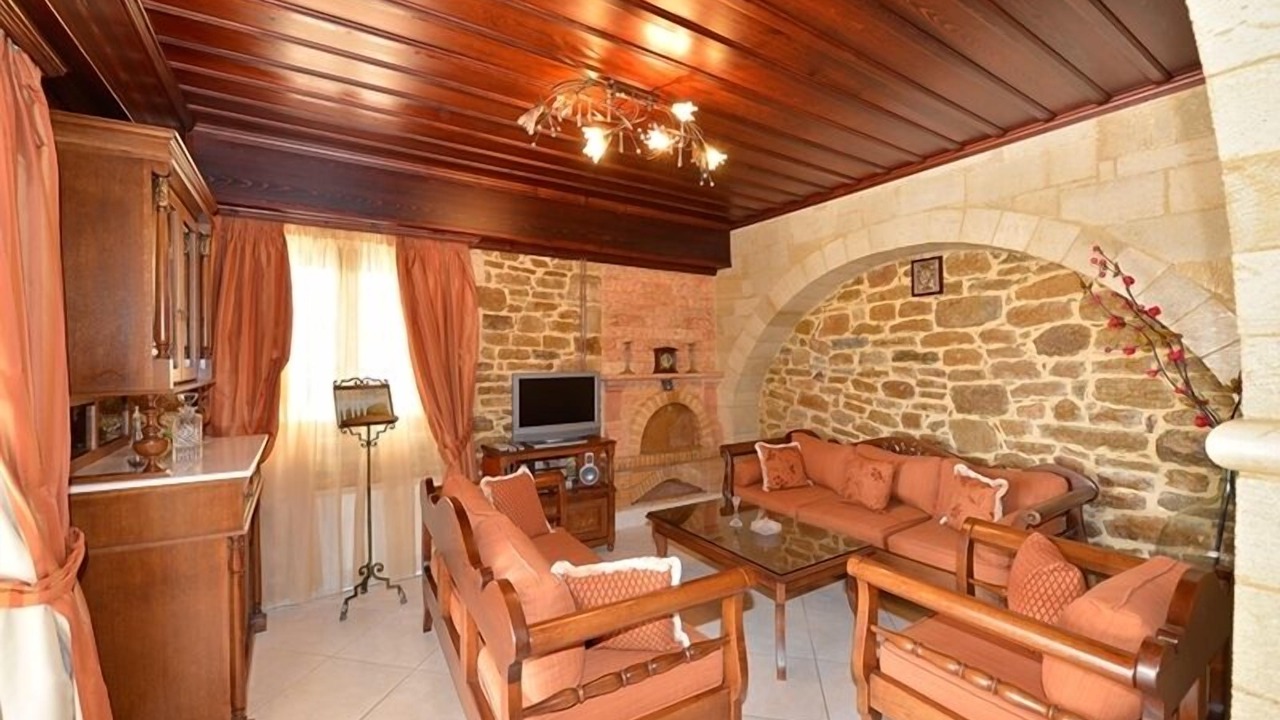 Photo of Livingroom in Pyrgos Psilonerou
