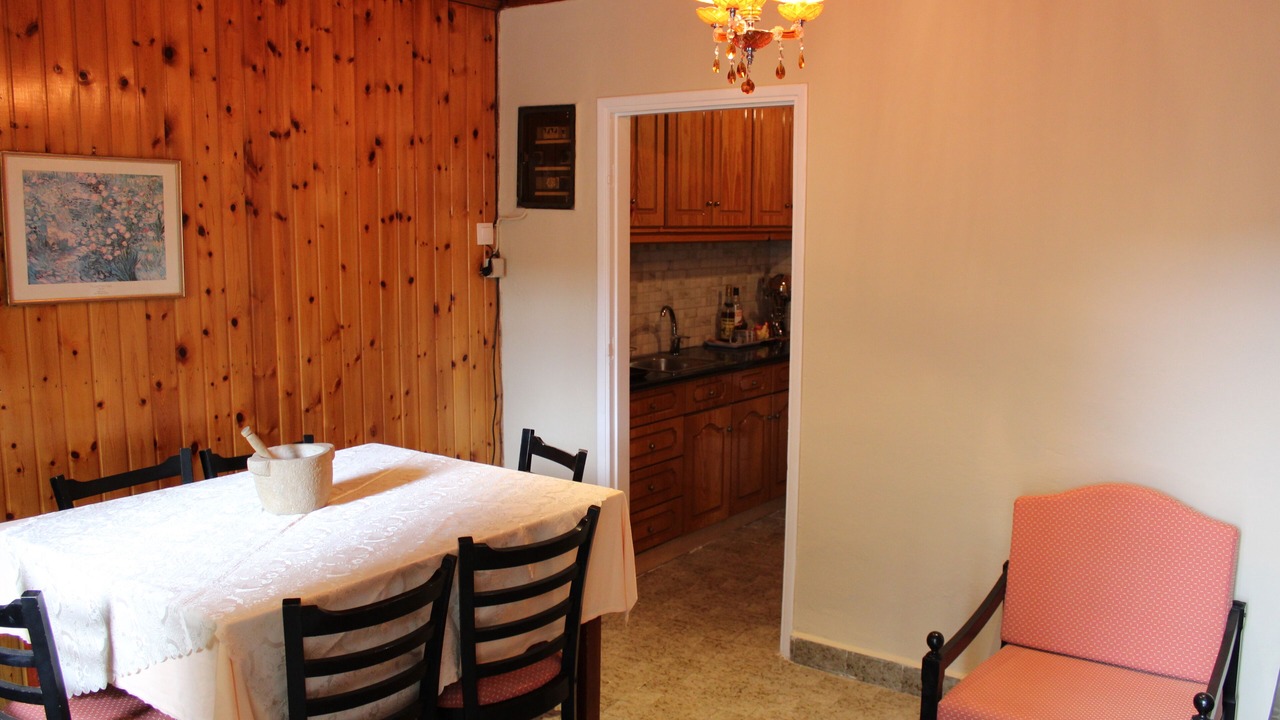 Photo of Bedroom in Chlomos