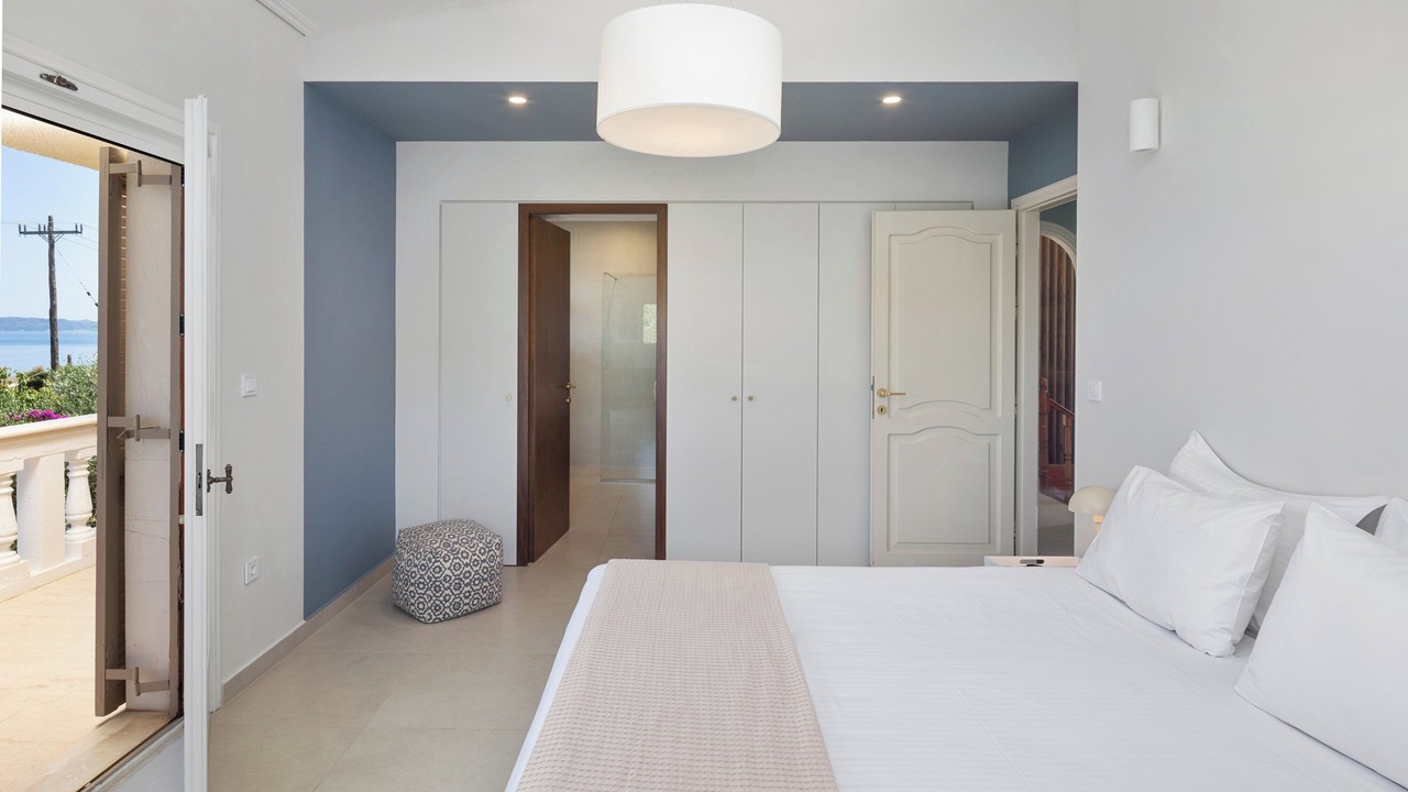 Photo of Bedroom in Benitses