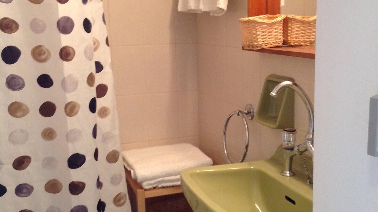 Photo of Bathroom in Rafina