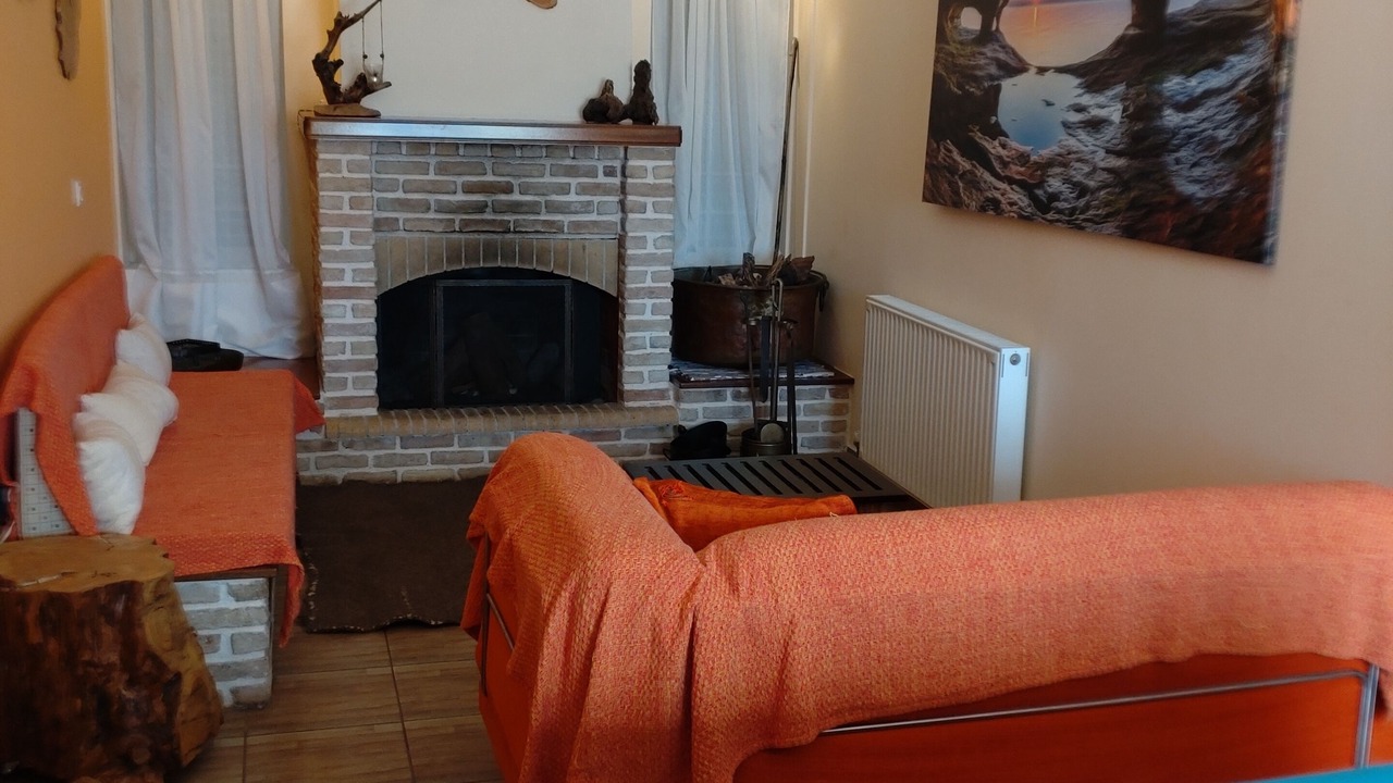 Photo of Livingroom in Metokhi