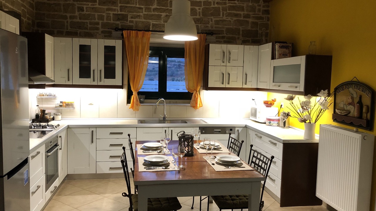 Photo of Kitchen in Mires