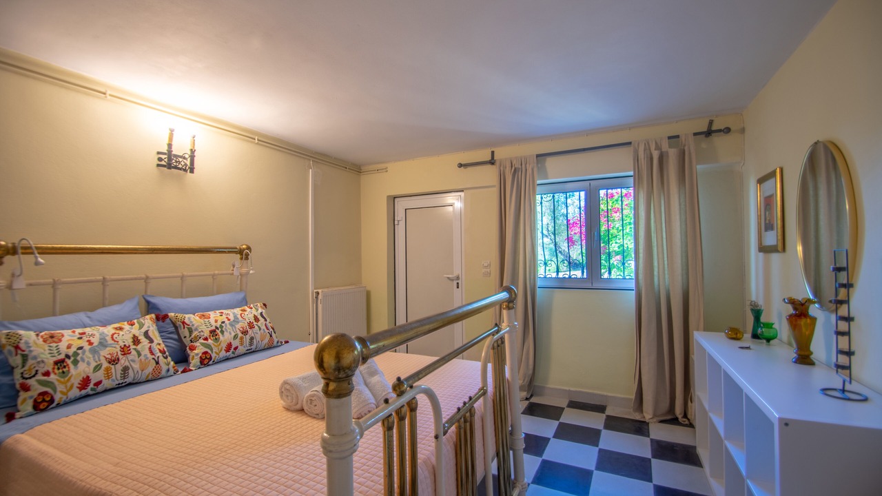 Photo of Bedroom in Kalamaki