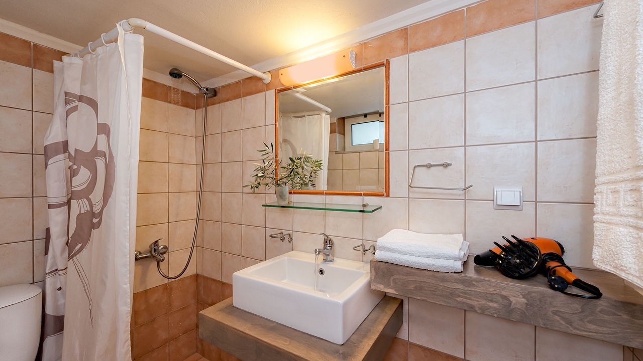 Photo of Bathroom in Kalathas