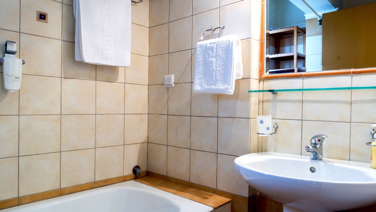 Photo of Bathroom in Kalathas