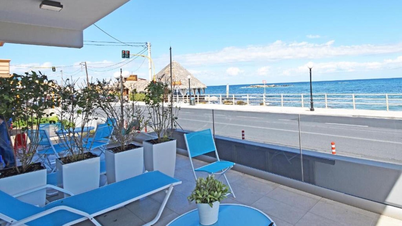 Photo of Patio Balcony in Agii Apostoli