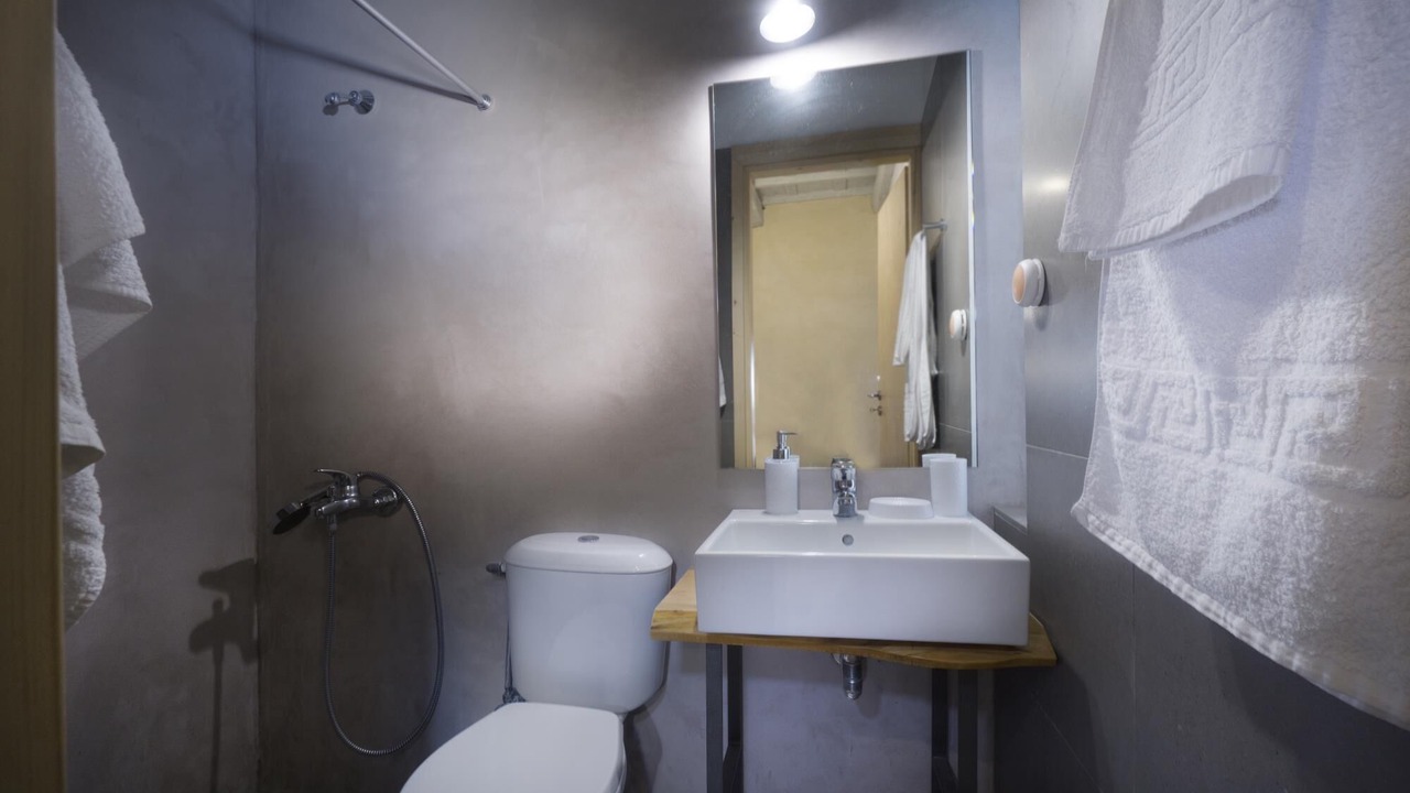 Photo of Bathroom in Koum Kapi