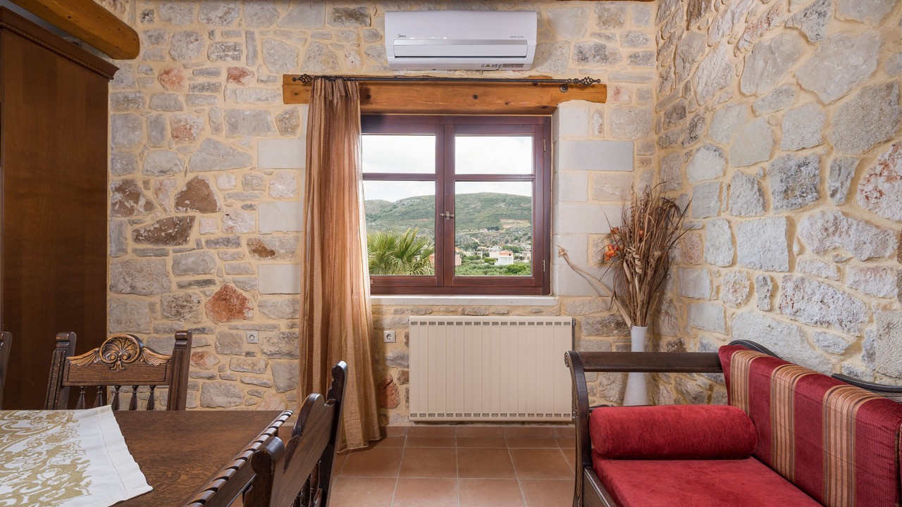 Photo of Livingroom in Platanos