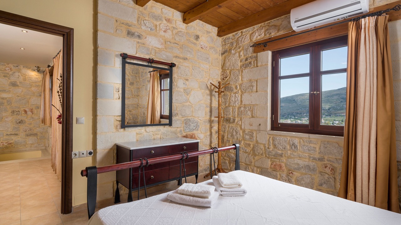Photo of Bedroom in Platanos