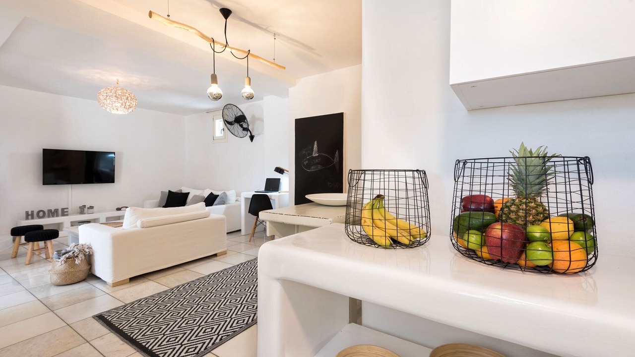 Photo of Livingroom in Ampelas